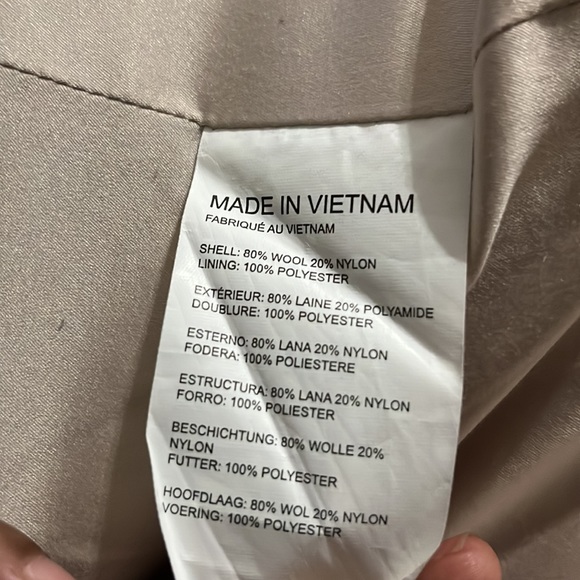 Club Monaco Daylina Coat - Picture 9 of 11